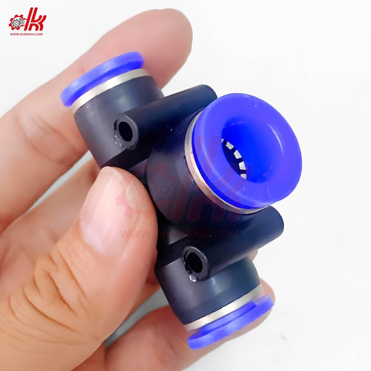 Ngã Ba Nối Giảm Hai Đầu Ống Khí Nén PEW 4 6 8 10 12 14 Ngã Ba Nối Giảm Hai Đầu Ống Khí Nén PEW