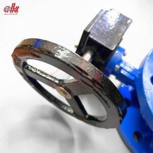 Van Bướm Tay Quay Mặt Bích