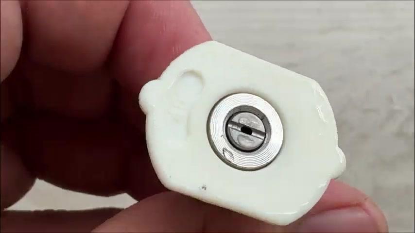 Đầu béc rửa xe màu đỏ, tia nước 0 độ, xịt rửa vết bẩn cứng đầu